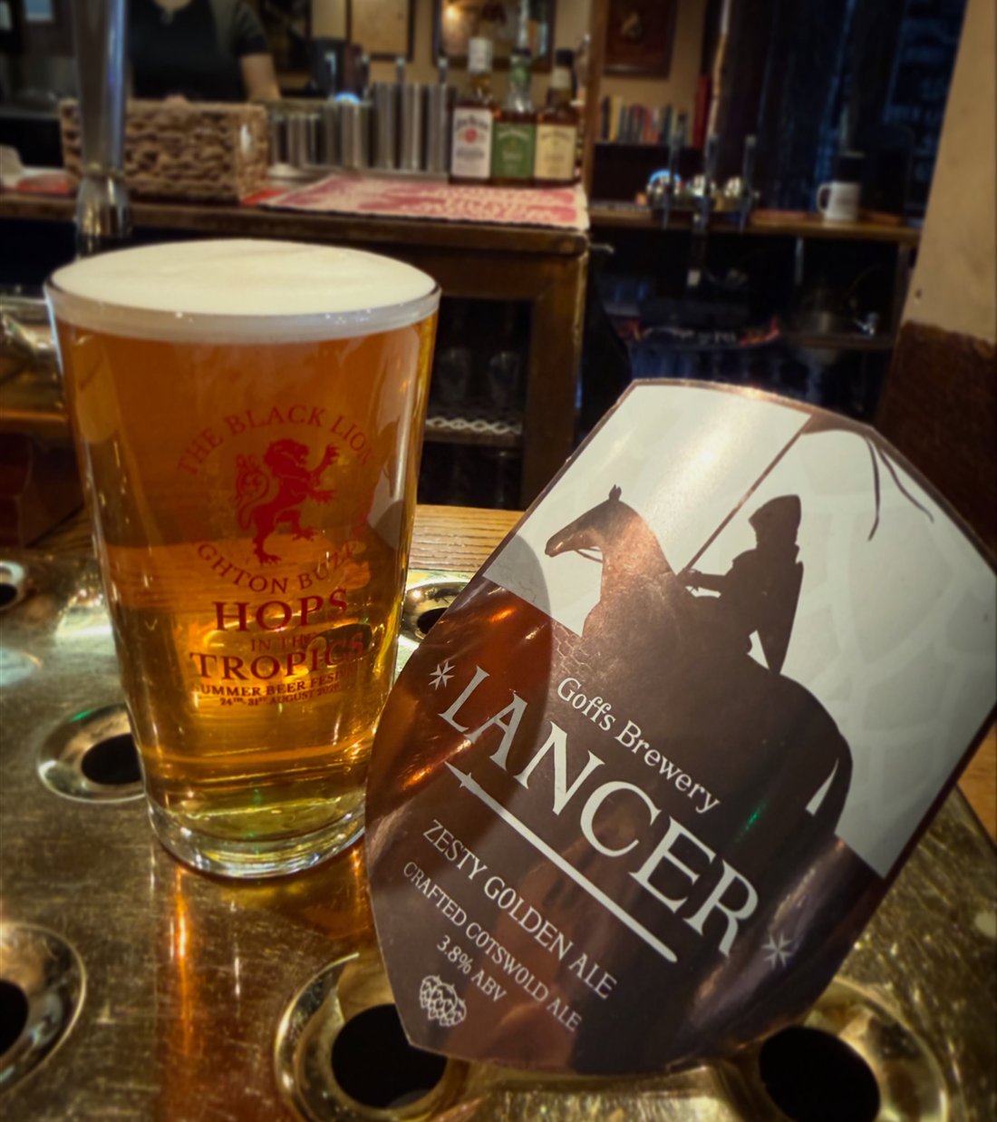 A pint of Goff’s Lancer on the bar